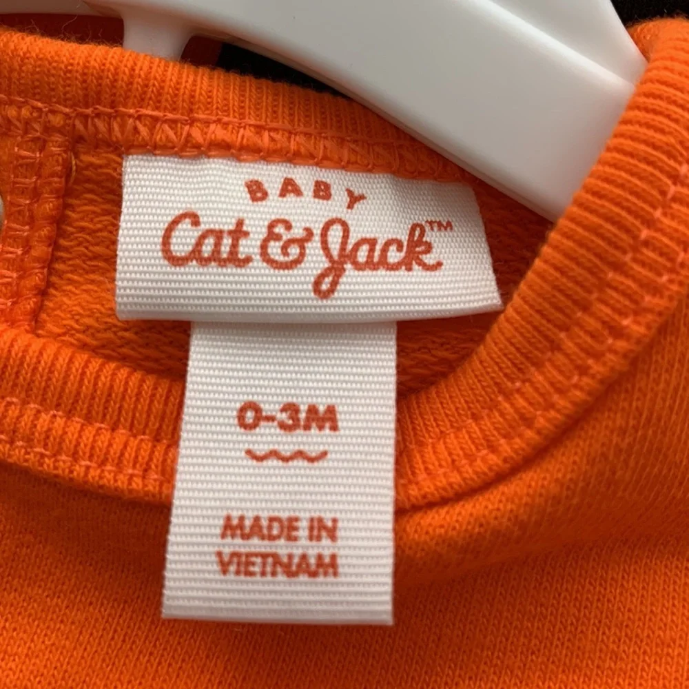Cat & Jack Baby Girls 0-3 Months 2-Piece Little Pumpkin Outfit